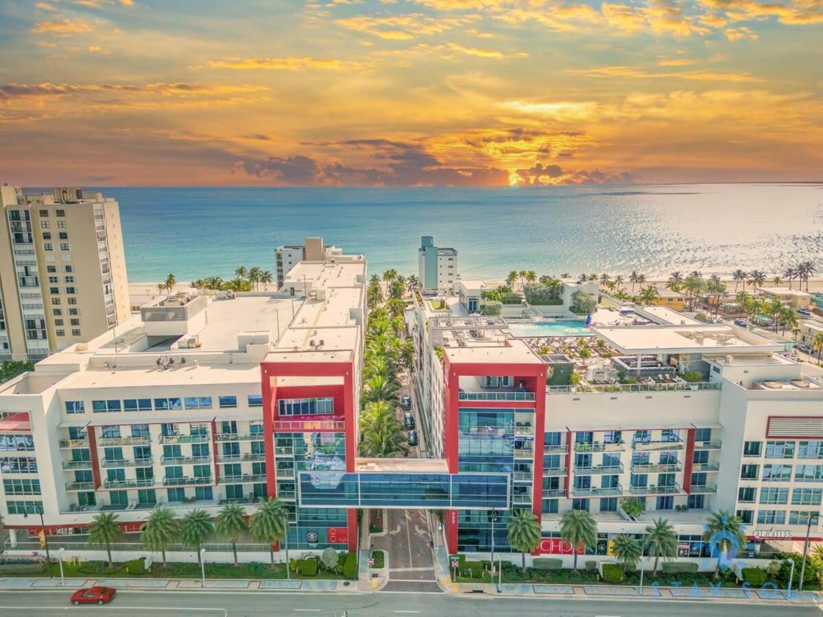 Hollywood Beach Broad - Walk - Amazing Pool - Hot Tub Apartment Exterior photo